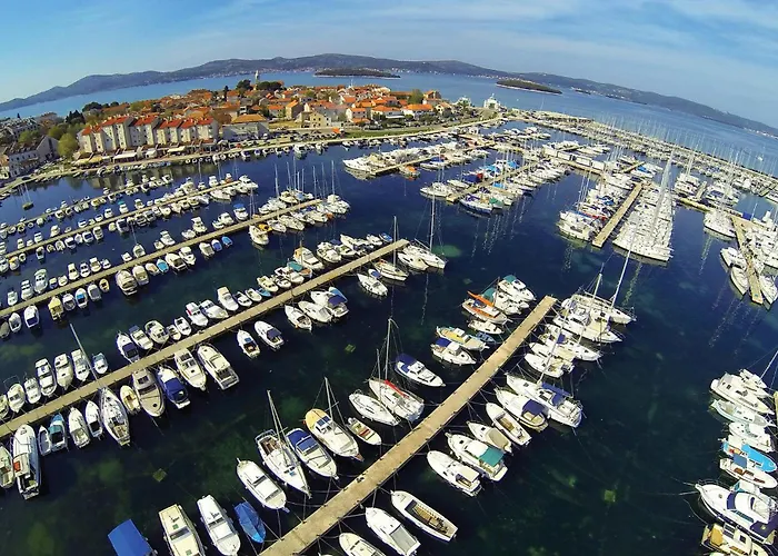 In * Biograd Na Moru